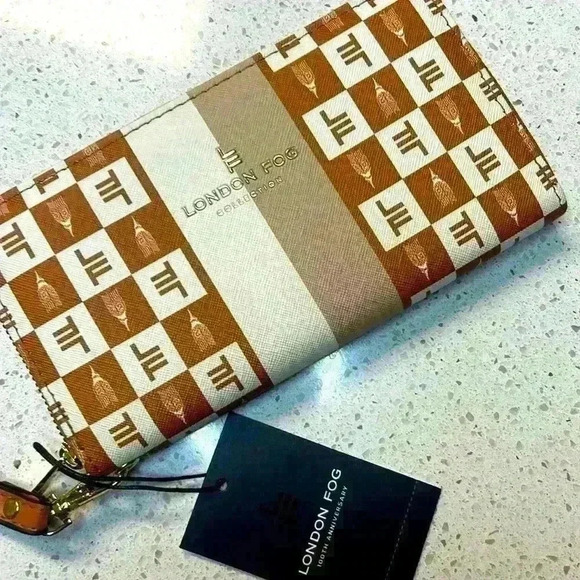 NWT London Fog Camel brown and white zip around wallet - Picture 1 of 4